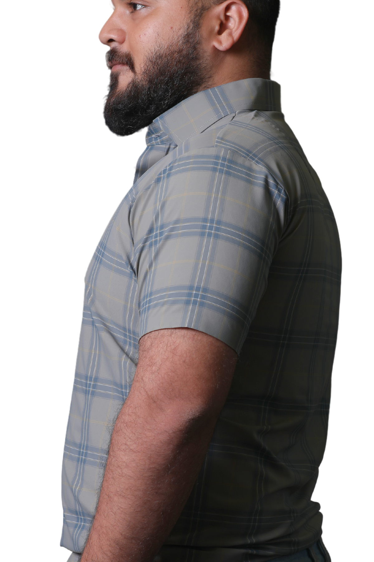 Ideal for pairing with trousers or chinos, it transitions seamlessly from office meetings to casual outings. Its lightweight and easy-care fabric guarantees lasting durability and a polished look with minimal effort, making it an essential addition to any wardrobe.