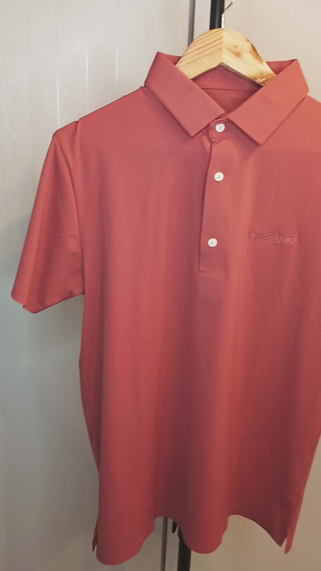 Discover the Vision Shirt Tee’s lightweight Ice Cool Knit fabric, formal collar, and wrinkle-free design—perfect for work, casual outings, and virtual meetings.